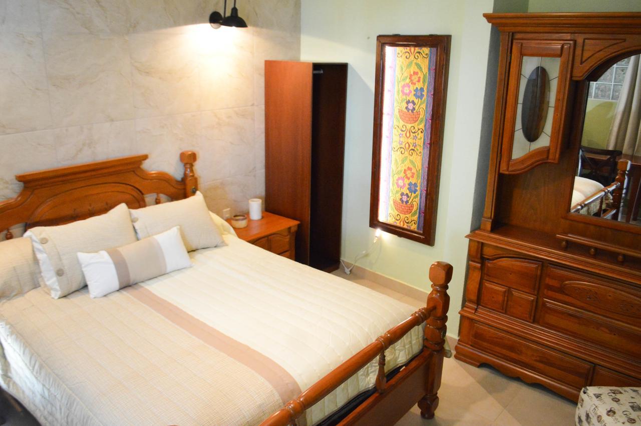 Hotel Las Candelas De Уамантла Екстер'єр фото
